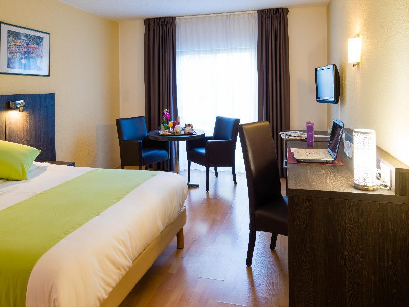 Ariane Hotel Fos Sur Mer Фо-сюр-Мер Екстериор снимка