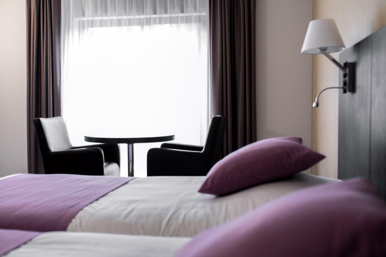 Ariane Hotel Fos Sur Mer Фо-сюр-Мер Екстериор снимка