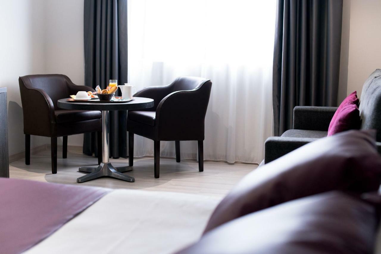 Ariane Hotel Fos Sur Mer Фо-сюр-Мер Екстериор снимка