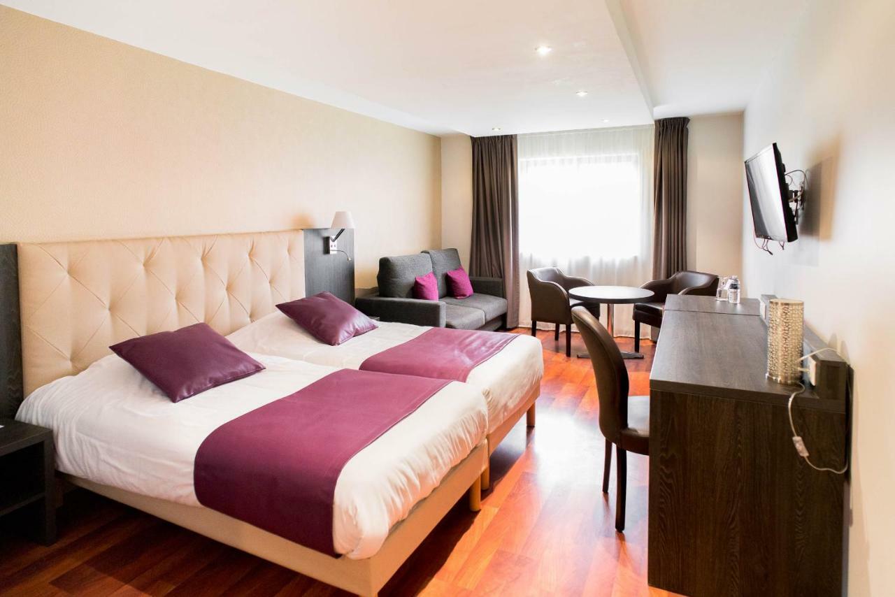 Ariane Hotel Fos Sur Mer Фо-сюр-Мер Екстериор снимка