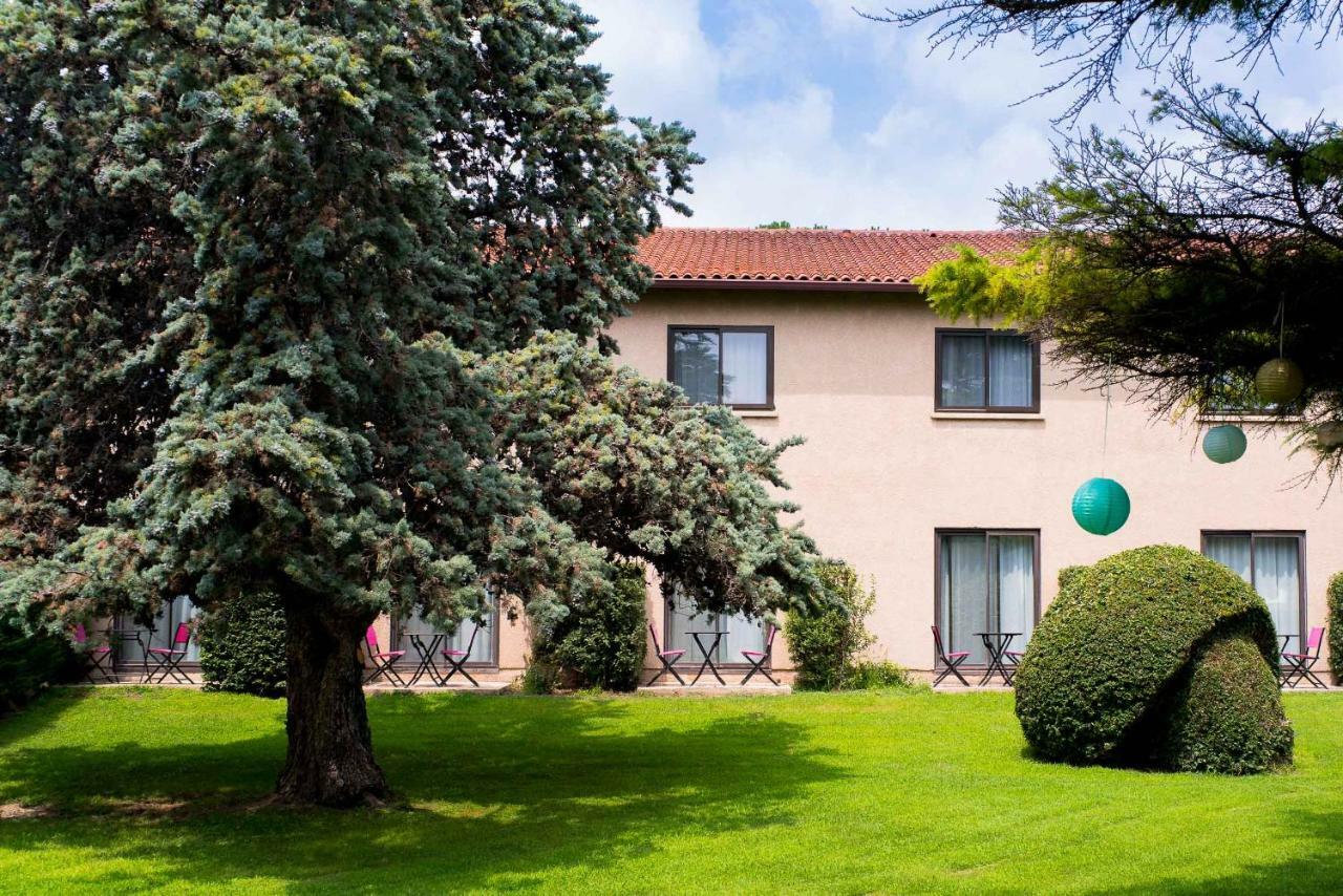 Ariane Hotel Fos Sur Mer Фо-сюр-Мер Екстериор снимка
